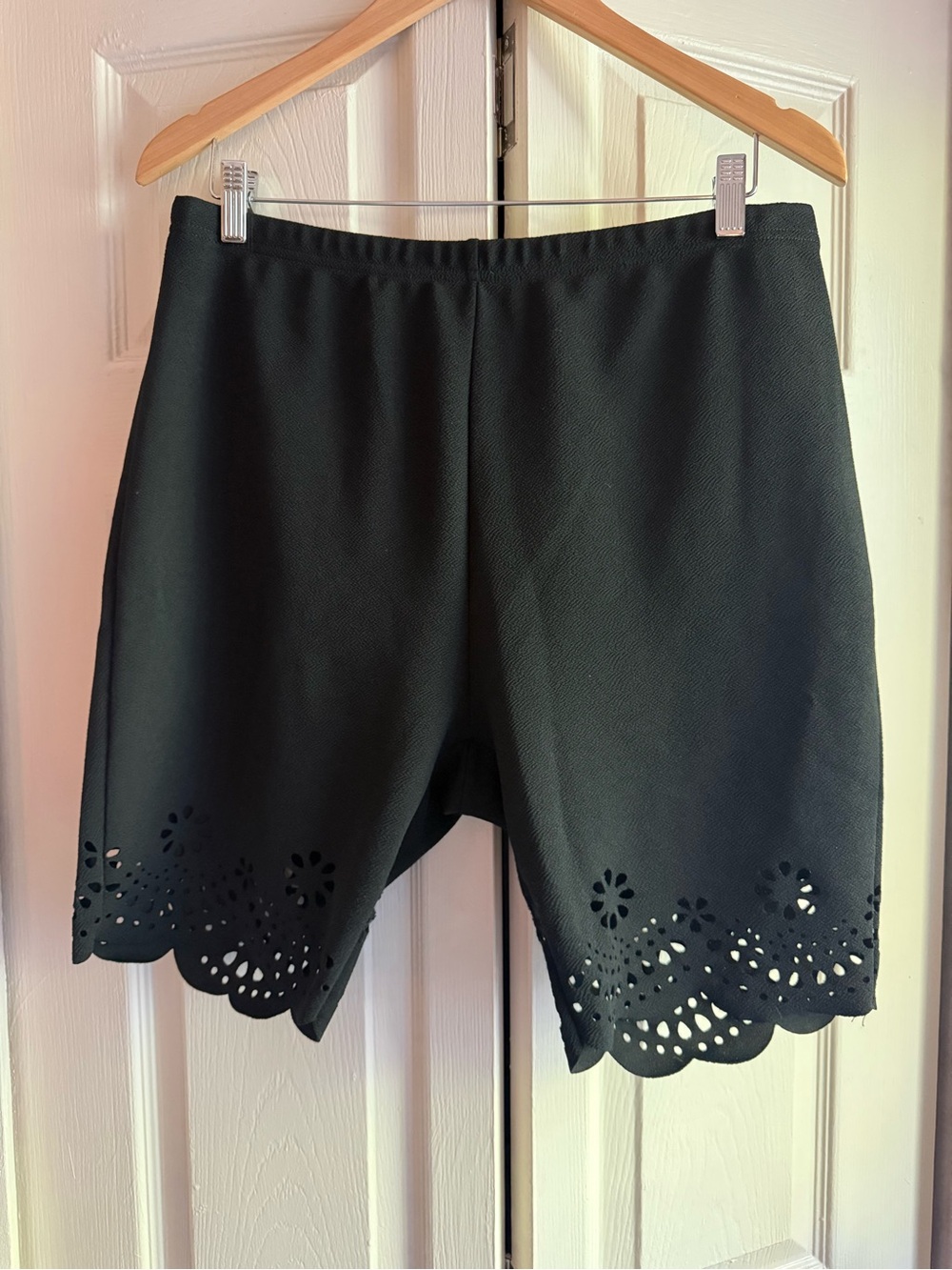 Black Scalloped-Hem Bike Shorts with Laser-Cut Detail